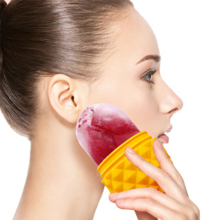 Cross-border foreign trade new beauty products ice roller silicone ice applicator massage ice face spot wholesale