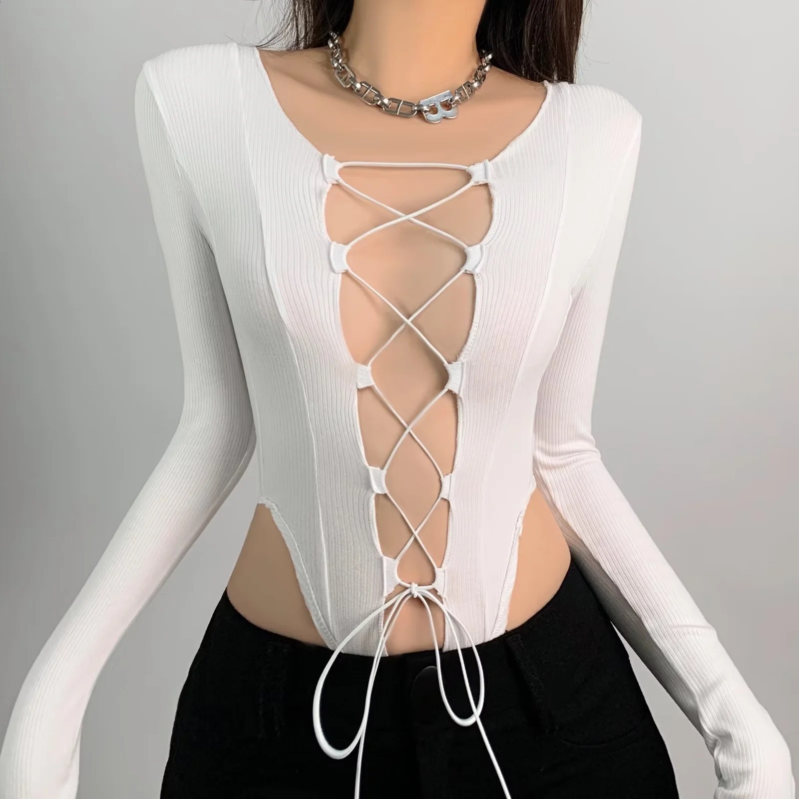 Estilo europeo y americano ins chica caliente sexy nuevo hueco Cruz encaje-arriba manga larga mono mujer Slim bottoming camiseta top image 5