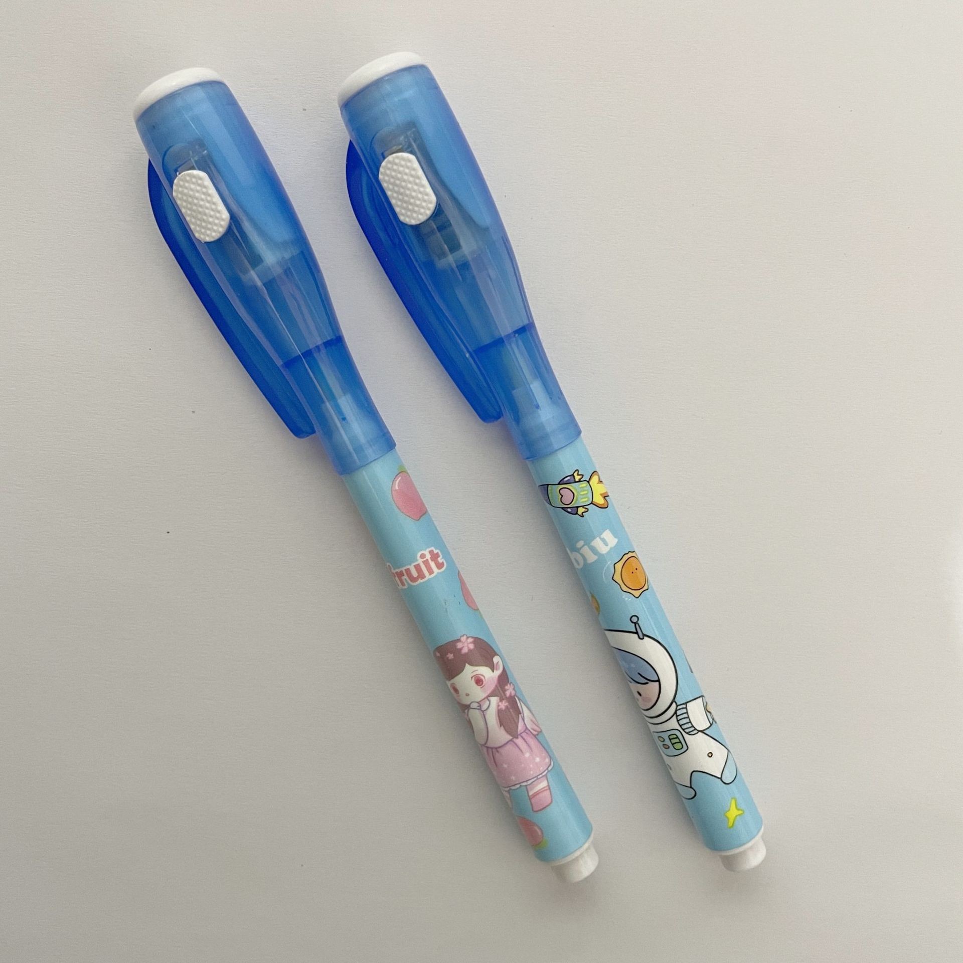 Pen de resaltador invisible lápiz de escritura mágica multifuncional pen de luz invisible ultravioleta papelería interesante al por mayor