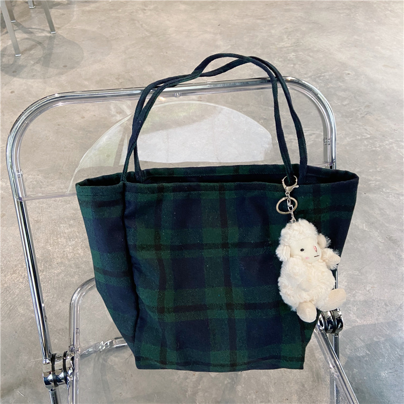 0981 Simple ins checkered woolen single-shoulder bag, hand-held cloth bag, student large-capacity shopping bag, laid-back style women's bag undefined