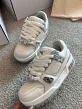 �V��픰�trainer�ֶ�ţ��Ь�����Ь���e�ٴ����Ů�\�Ӱ�Ь