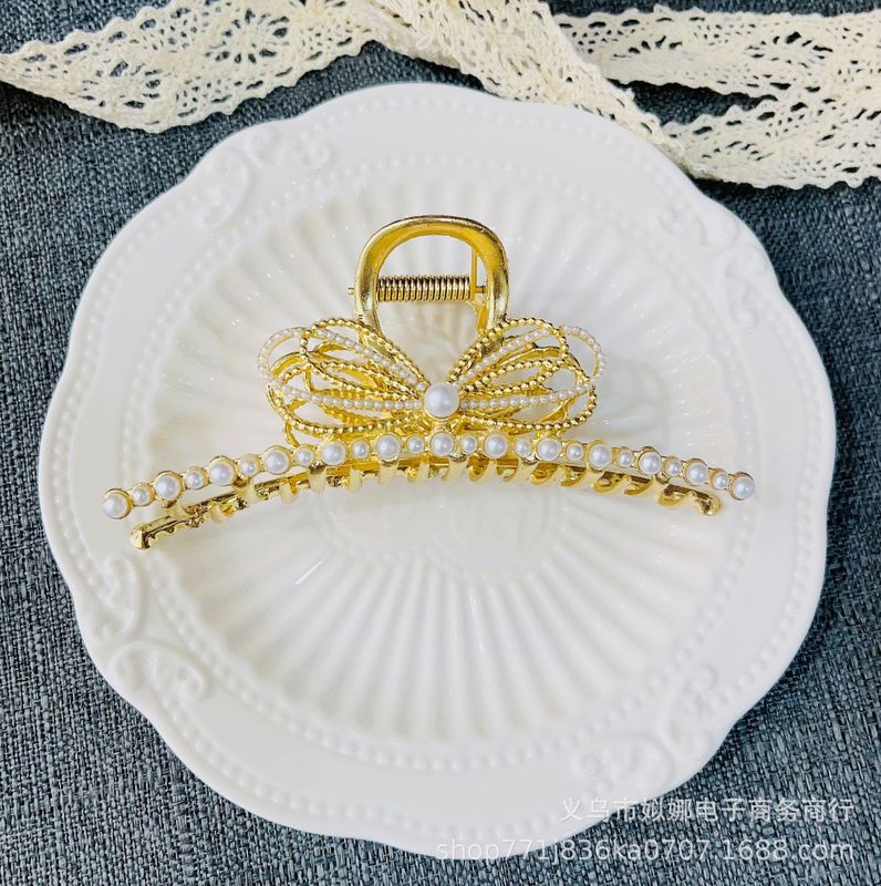 韓国式の新型ファッションの合金メッキの後頭部のクリップの気質のファッションの大きいサイズの女性のサメのクリップのクリップ|undefined