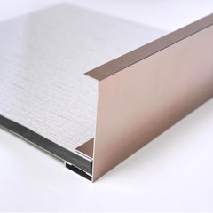 メーカー卸売り戸棚アルミ合金枠形材蹴り線がドアを平らに開けてアルミ材を開ける