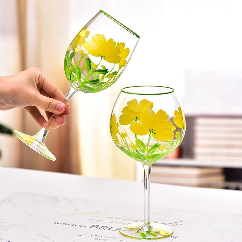 Creativo pintado a mediados de la antigua Copa de tulipán Copa de cristal de alta apariencia de la muchacha de la taza de jugo de copa de vino tinto hogar