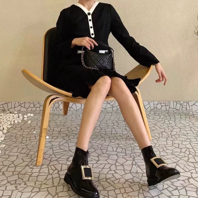 欧阳娜娜唐嫣同款厚底短靴2025秋冬水钻方扣马丁靴平底真皮切尔西|undefined