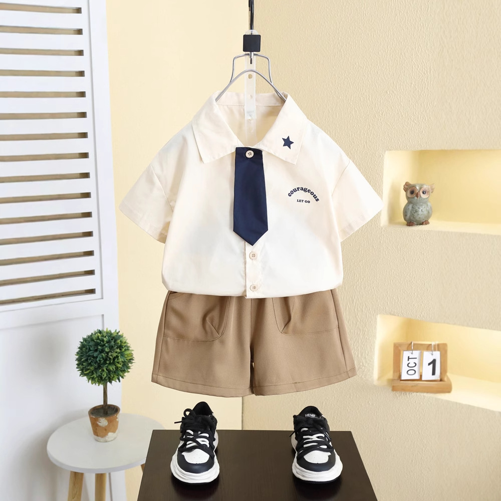 8173 Traje de camisa para niños Verano para niños Manga corta 2025 Nuevo estilo estilo universitario Ropa de verano delgada para bebés