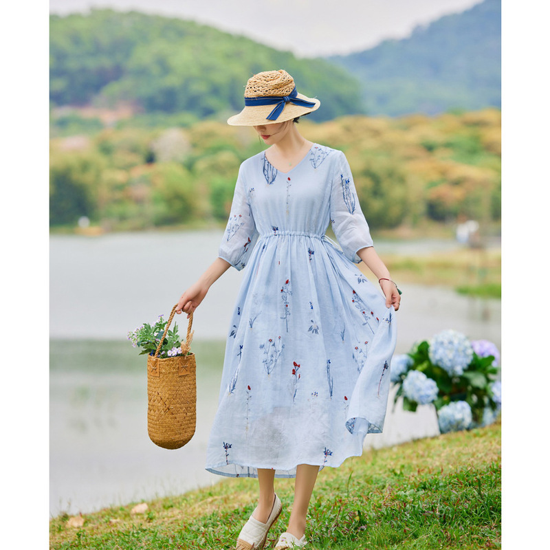 2024 Summer Ramie Embroidered Women's Travel Artistic Elegant Long Dress Seven-point Sleeve Large Swing Drawstring Long Dress 2024 Summer Ramie Embroidered Women's Travel Artistic Elegant Long Dress Seven-point Sleeve Large Swing Drawstring Long Dress