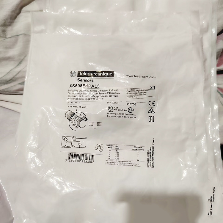 XS608B1PAL2/XS608B1NAM12/XS608B1PAL5/XS608B3CAL01M12施耐/德