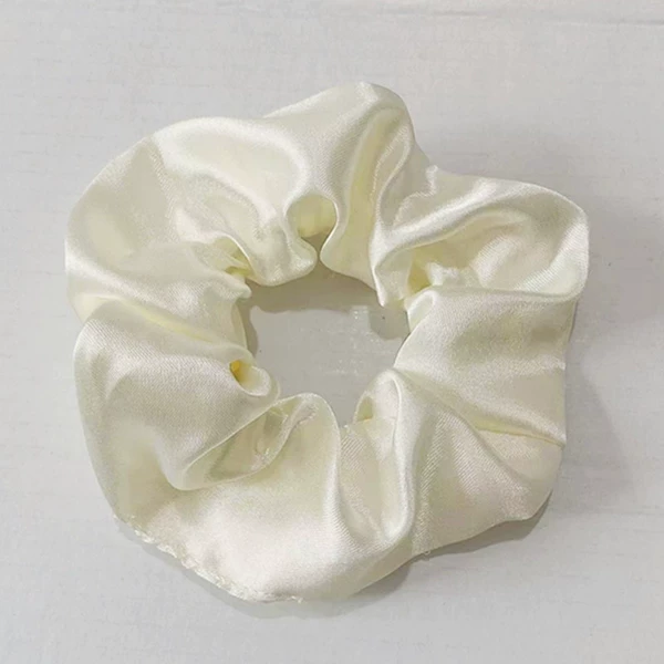 14 pearlescent off-white