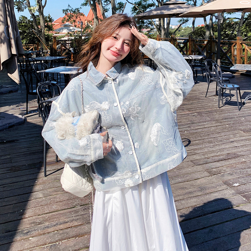 Lace Embroidered Splicing Denim Jacket for Women, Spring and Autumn French Style, Age-Reducing, Romantic, Retro, Trendy, Super Stylish Top Jacket