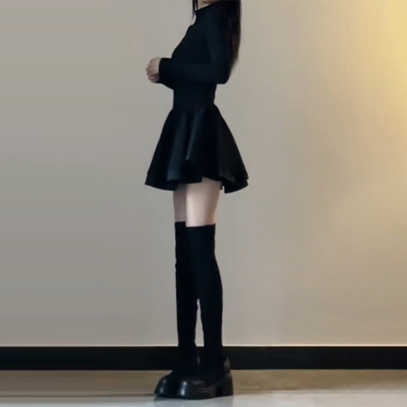 Nightclub Hot Girl Low-cut Long-sleeved dress Women's Tight Waist Pleated POLO Collar Umbrella Skirt Short Sexy A- line Skirt