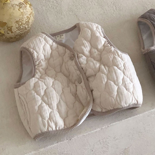 Korean version of ins infant and baby children's clothing retro style double-layer quilted vest autumn and winter children's embossed trendy vest