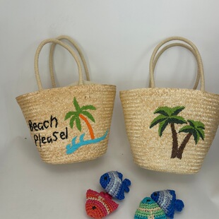 �ӹ����ƺ��u�ݾ���coconut tree����beach ??????????