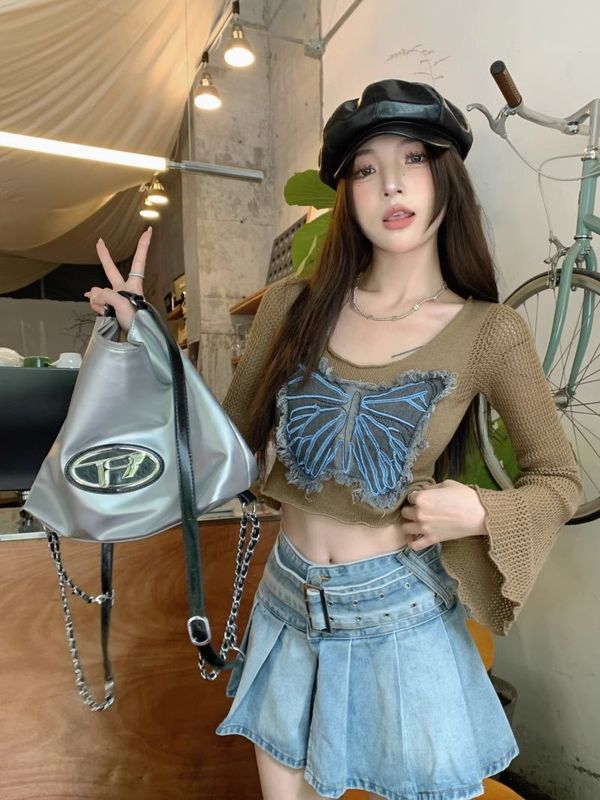 甜辣蝴蝶结长袖针织衫女秋季chic喇叭袖设计感小个子蓝色修身上衣|undefined
