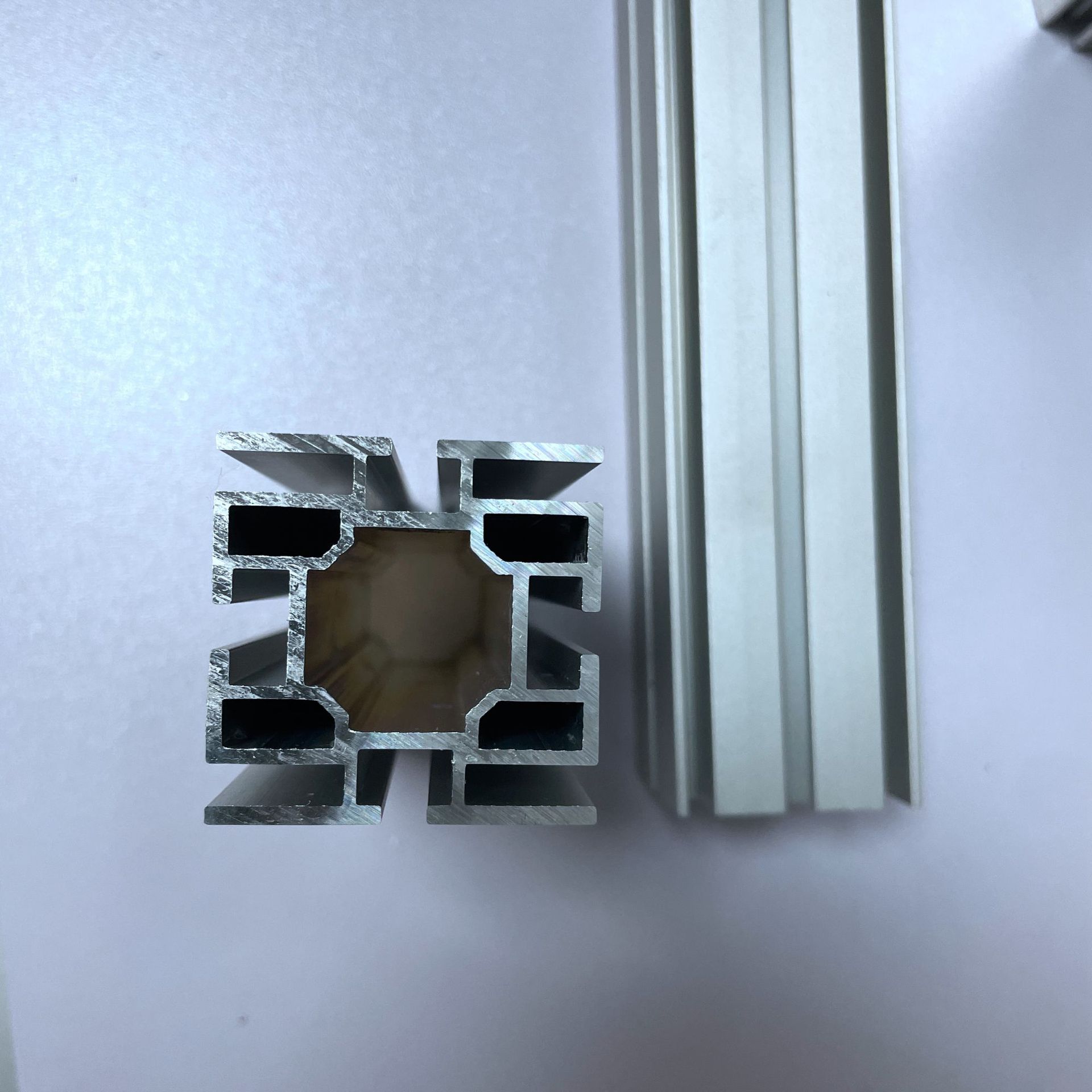 ���ƶ��������米��ǽ����������������60��������ϵͳ����12��