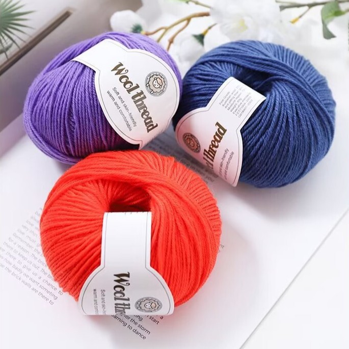 Cross-border hand knitting for Merino wool thread medium thick scarf sweater children's baby thread source factory wholesale Cross-border hand knitting for Merino wool thread medium thick scarf sweater children's baby thread source factory wholesale