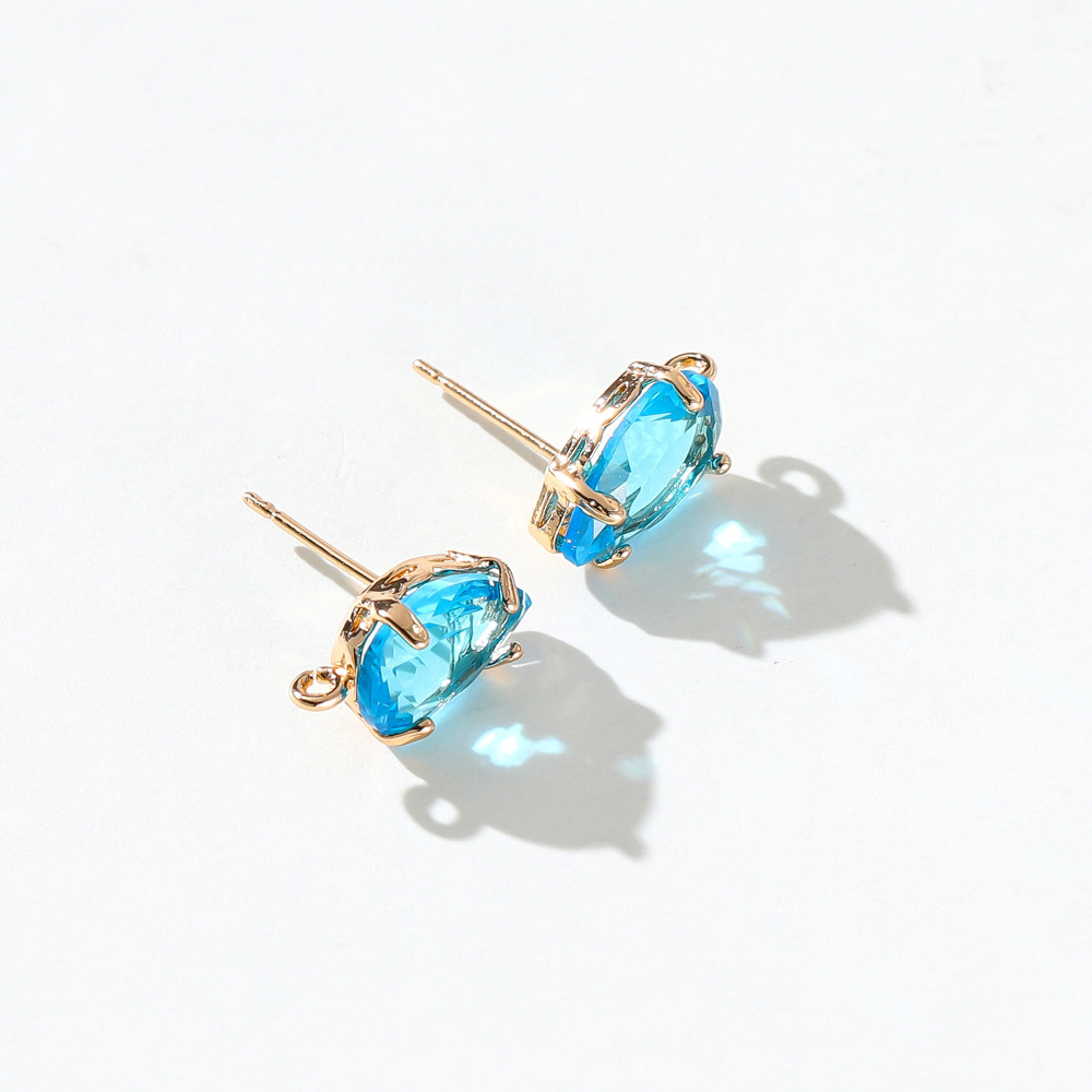7g Weight Earring Findings Jewelry Making Type 8.5*12mm Jewelry Making Size Rhinestones Inlay Material DIY Jewelry Accessories Classification 4 PCS/Package Quantity Copper Material Geometric Pattern Plating Design Casual, Simple Style Style 4 PCS/Package 8.5*12mm Copper Rhinestones Geometric Earring Findings Jewelry Accessories 7
