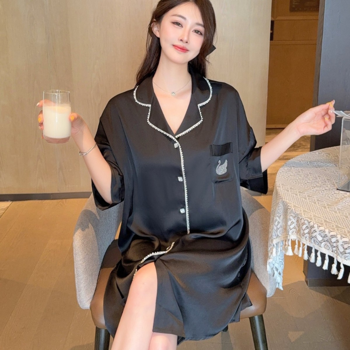 핫 다이아몬드 셔츠 드레스 블랙