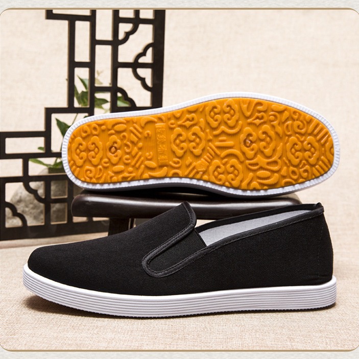 Viejos zapatos de tela de Beijing al por mayor primavera y verano nuevos zapatos casuales para hombres con suela gruesa y cómoda transpirable zapatos de trabajo para hombres