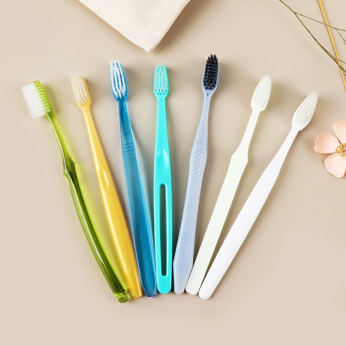 Одноразовая зубная щетка оптом, одноразовая зубная щетка для отеля, кровать для отеля и зубная щетка для завтрака, мягкая щетина оптом