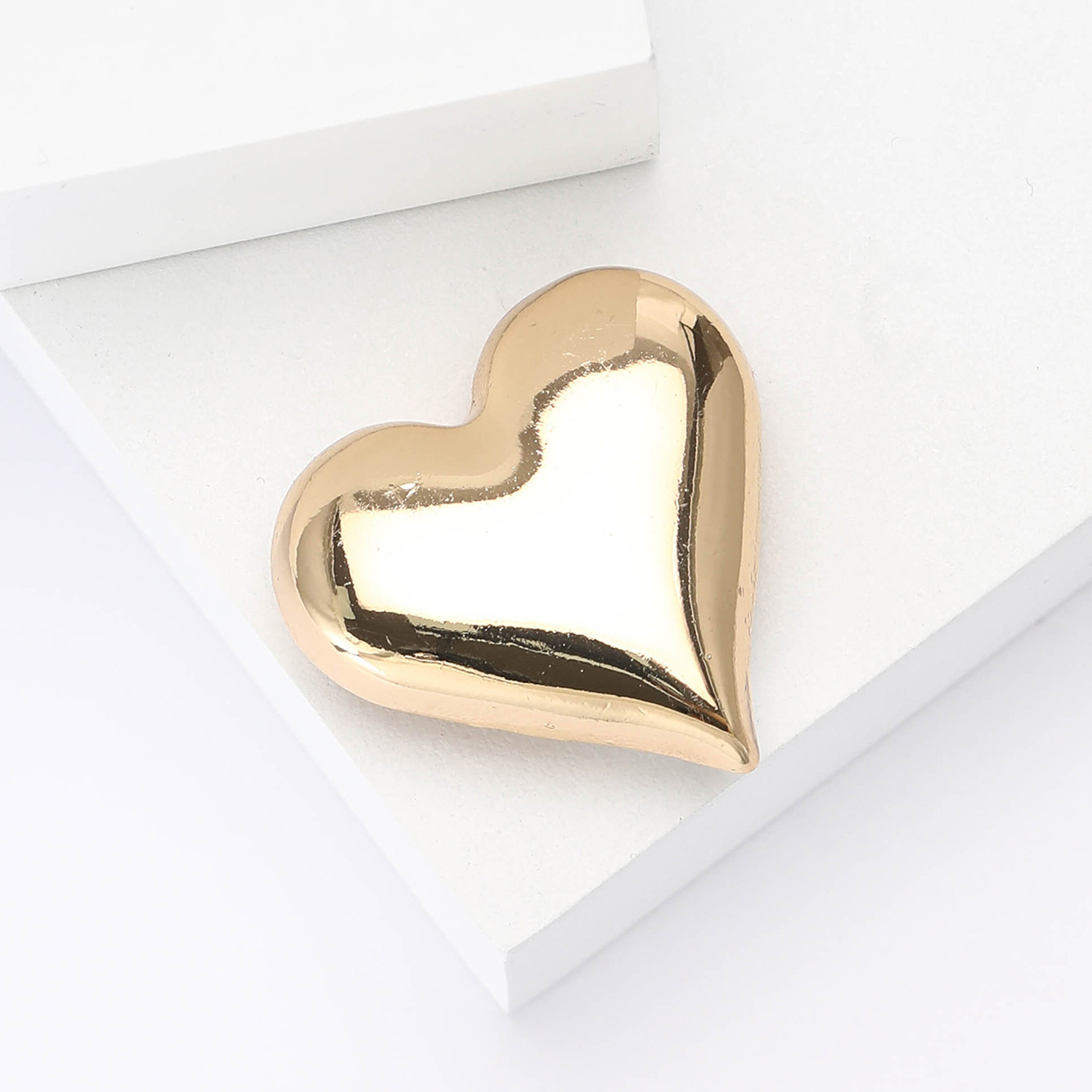 All Seasons Season Women's Gender Simple Style Classic Style Pin Heart Shape Alloy Women's Brooches