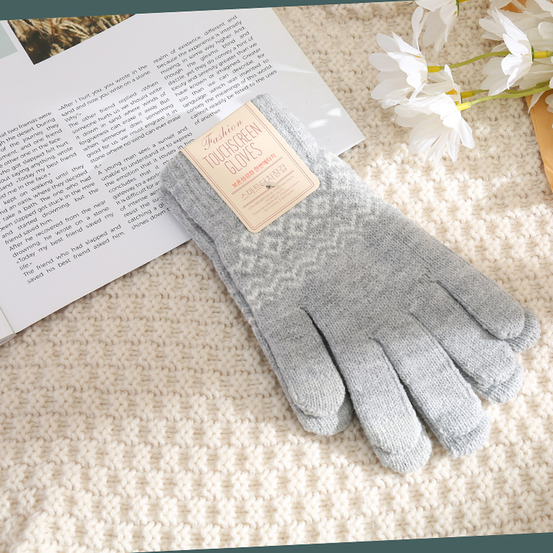 Women's Retro Geometric Imitation Cashmere Gloves 1 Pair display picture 4