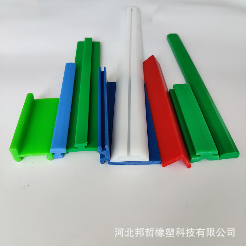 厂家生产塑料耐磨条斜面衬条刮粪板高分子绿色PE条自动化设备导轨