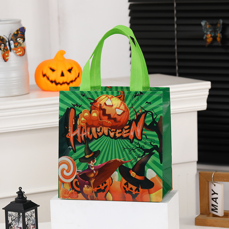 Cartoon Halloween película no tejida bolsa de regalo de compras bolsa de embalaje de gran capacidad bolsa portátil
