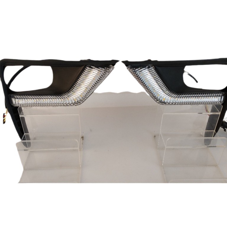 Adecuado para 18 Toyota overbearing Luz de marcha diurna Prado LED Luz de marcha diurna parachoques delantero