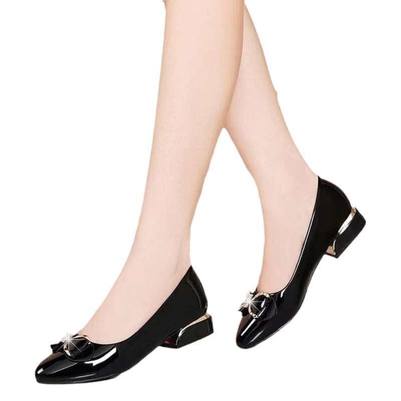 Mamá zapatos de cuero suave, zapatos casuales de primavera para mujeres, zapatos de mujer de mediana edad, zapatos de cuero suave