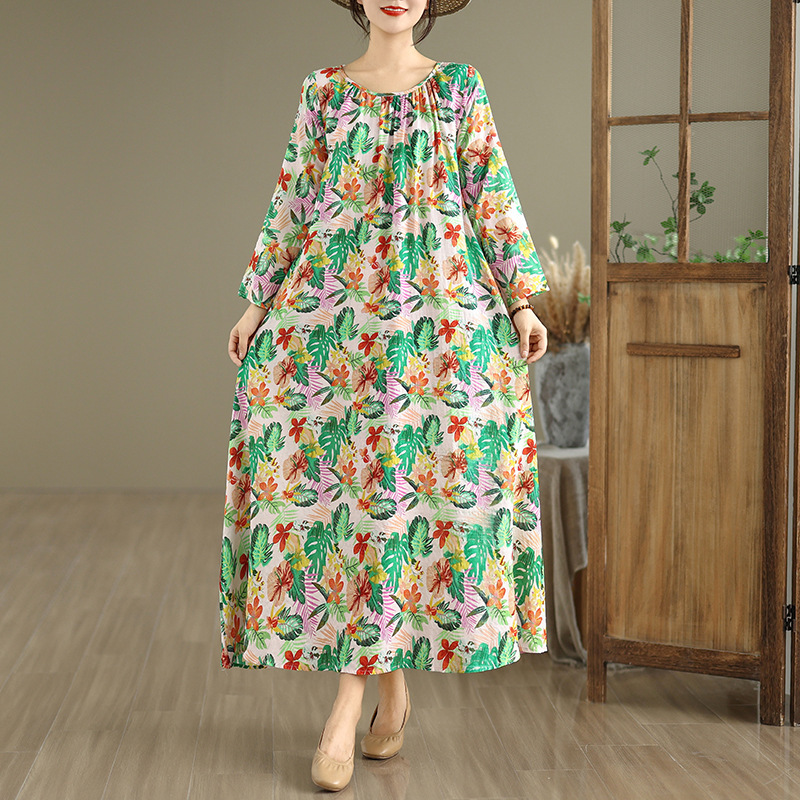 Real Shot of 2025 Autumn New Style Round Neck Ruched Loose Lazy Dress Minimalist Long-Sleeve Ultra-Long Dress Vacation Style