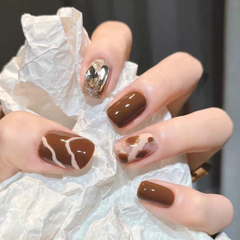 钻款豹纹穿戴甲假指甲短款碎钻秋冬美甲指甲贴成品可拆卸甲片nail