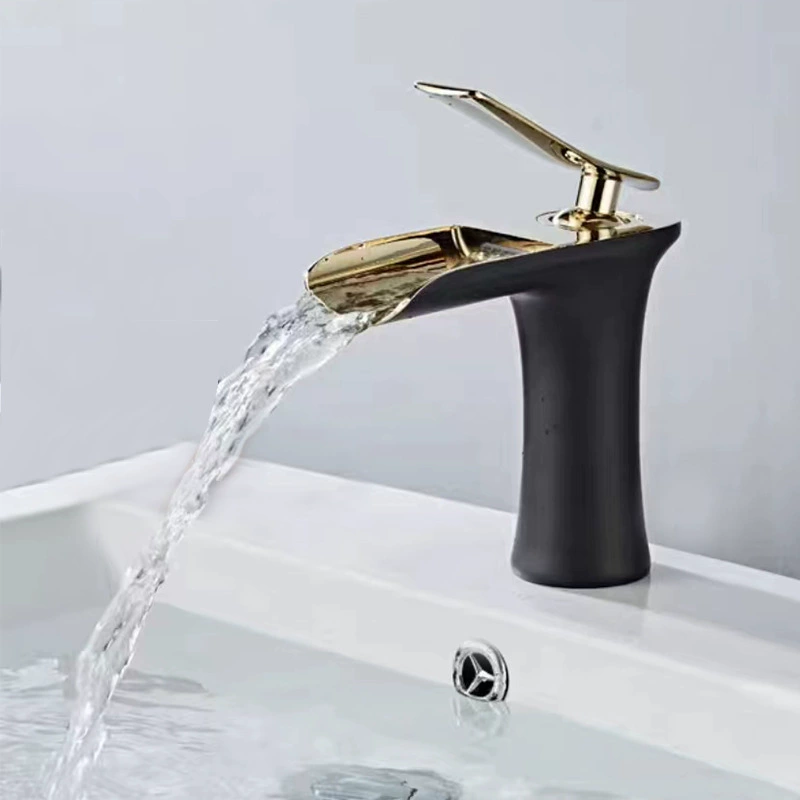 Европейский стиль водопадный кран гранула водяной кран, кран умывальника, платформа драконовой головы под умывальником водопроводной кран