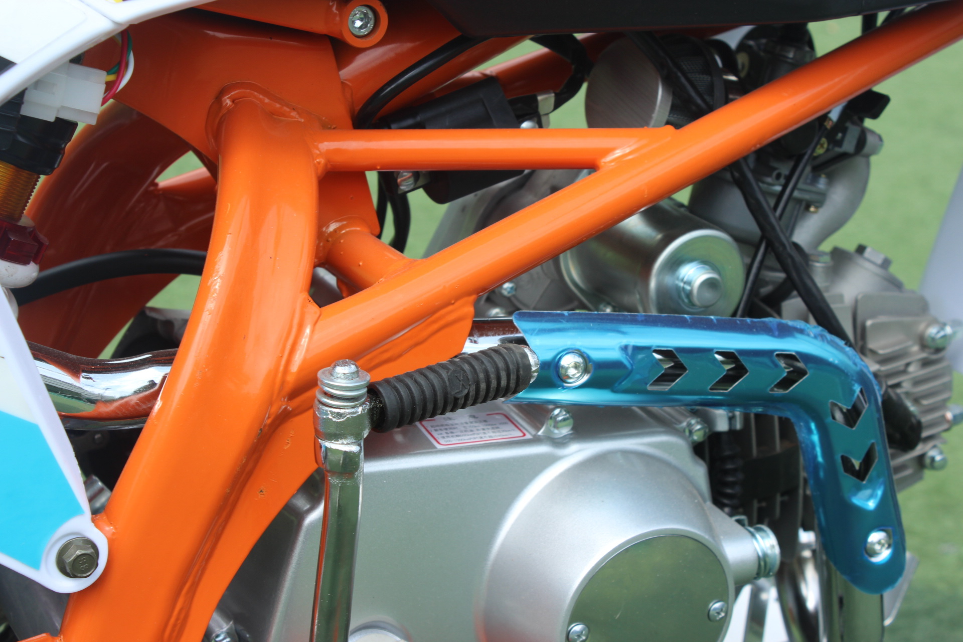 Factory Direct Supply 150Cc Off-Road Motorcycle, Mountain Trail Racing Fuel-Powered Motorcycle, Adult Two-Wheel Vehicle