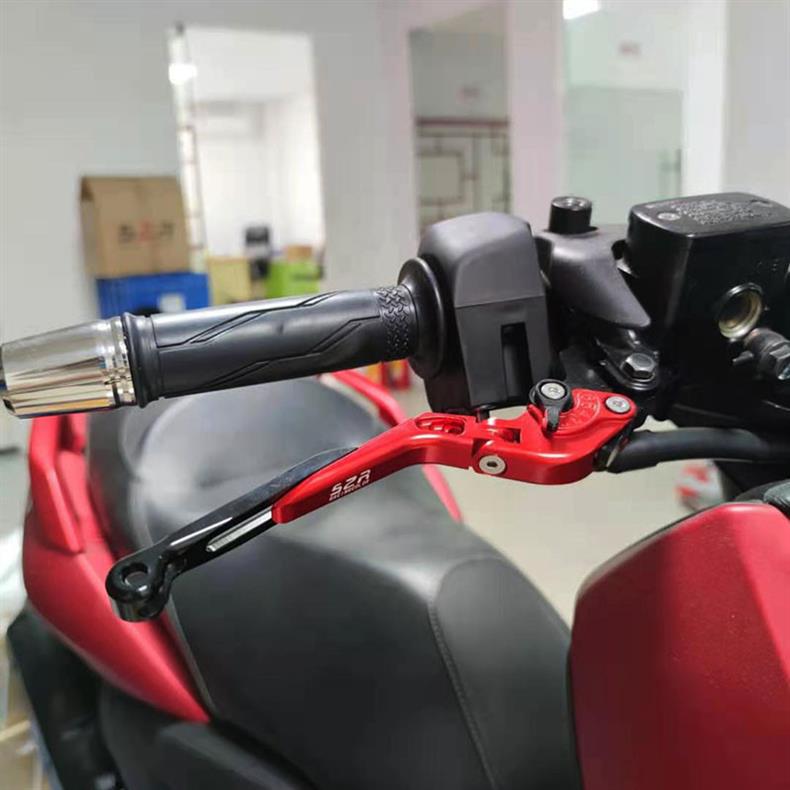 Motorcycle Modified apilia SR GT200 brake horn handlebar trolley handle handle drop-resistant two finger accessories
