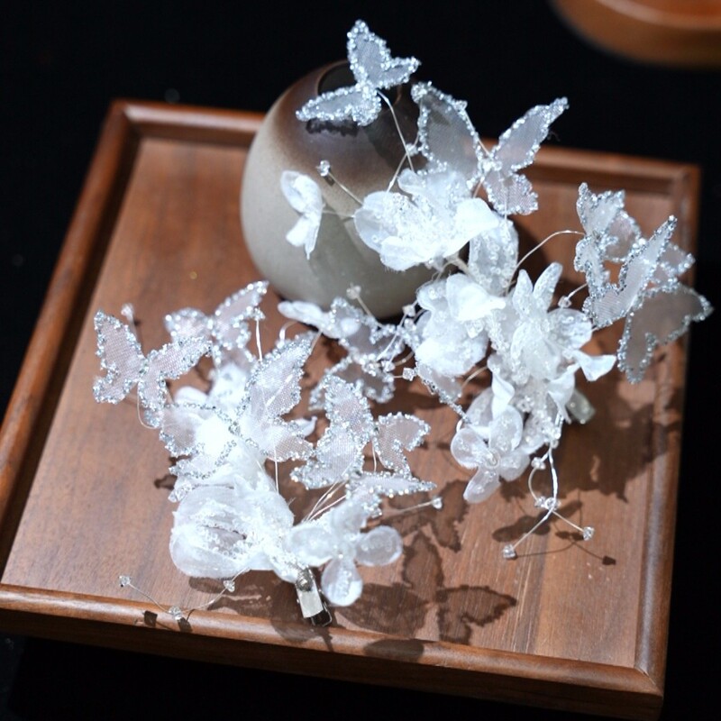 爆款新娘发饰超仙梦幻白色蝴蝶跟妆测边夹晨袍礼服高级套装新发饰|undefined