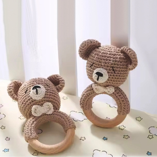 Bebé ganchillo animal oso sonajero juguete consolador pulsera de madera suministros para bebés juguetes de madera regalo para recién nacidos