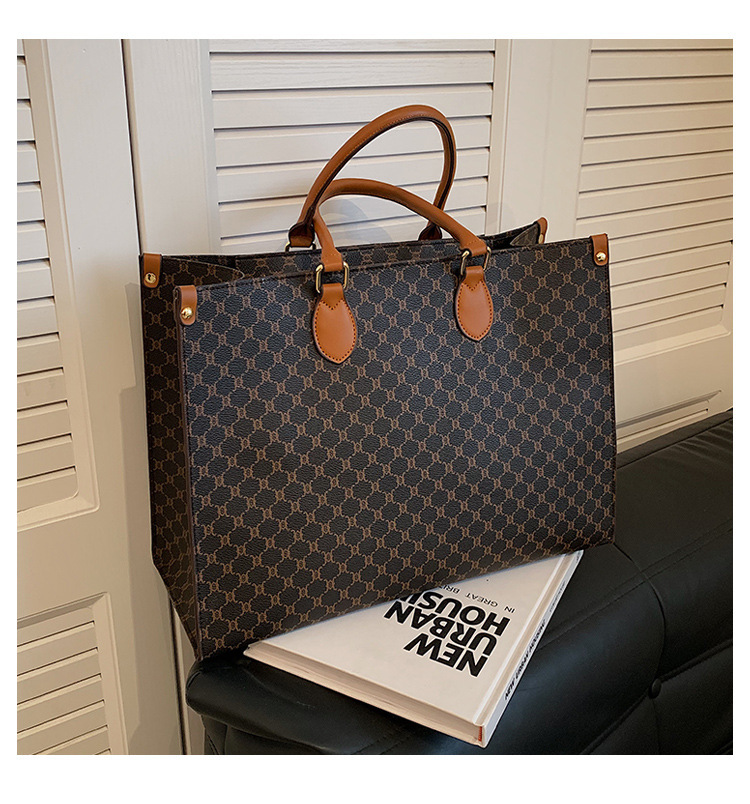 Retro Women's Shoulder Bag Large Capacity Pu Leather Commuter Tote_voghion.com