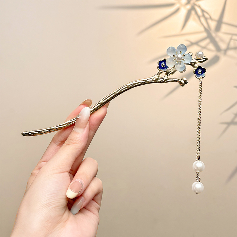 Nueva horquilla china 2025 nuevo estilo estilo antiguo horquilla mujer falda de cara de caballo de alta calidad estilo nacional horquilla de madera paso a paso horquilla tocado