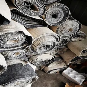 大量二手厚地毯处理 厚度6-8毫米供应链厂房水泥地面保湿保养地毡