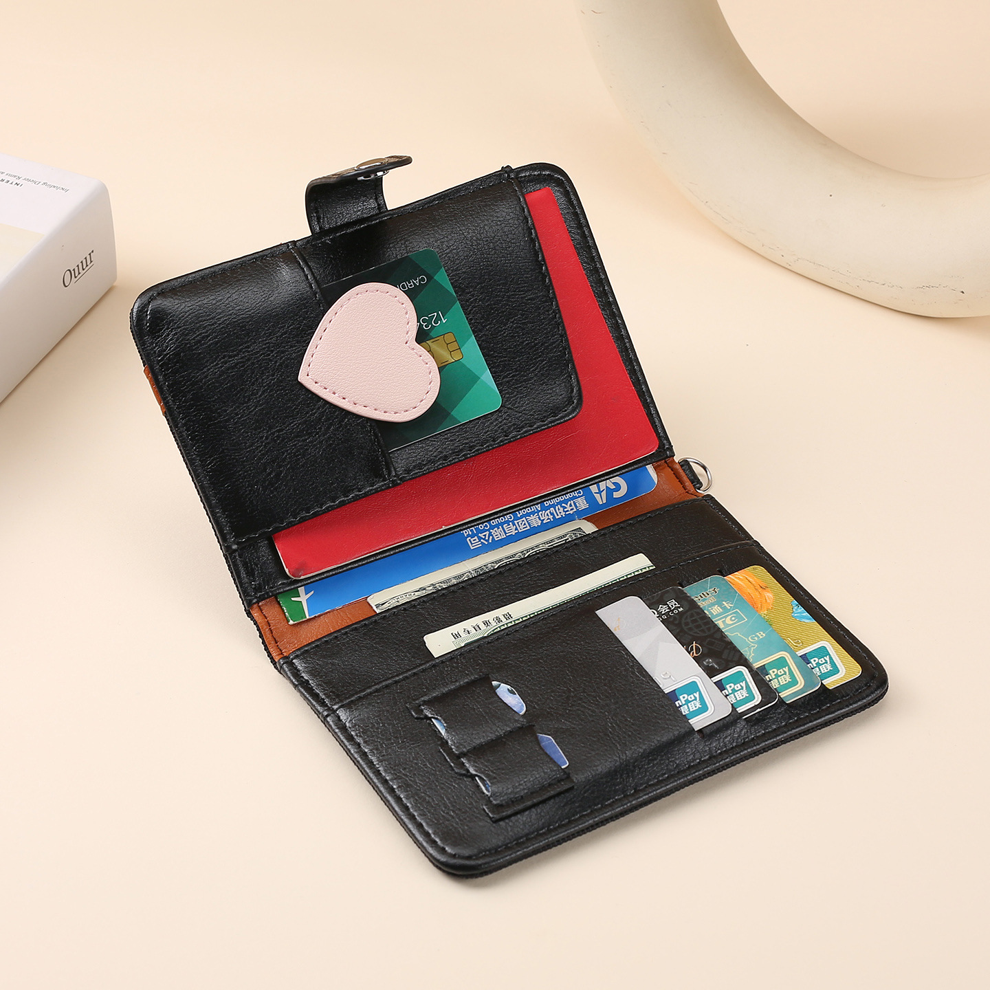 Corazón rosa de niña arco corteza pasaporte clipins tarjeta bancaria de alto valor pasaporte certificado de almacenamiento cubierta