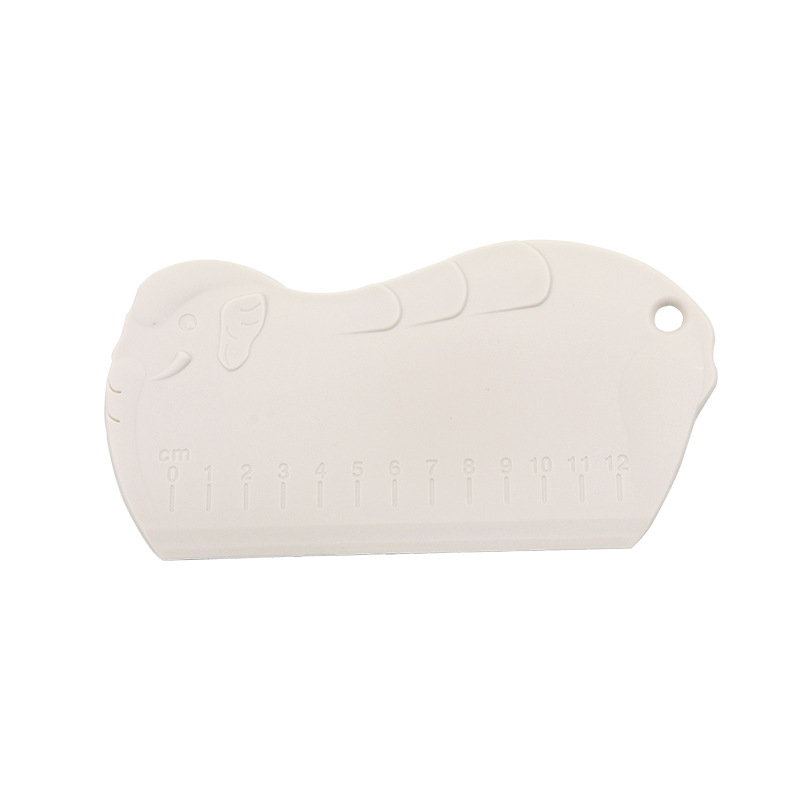 Cuchillo de masa creativo de dibujos animados raspador de crema de grado alimenticio para el hogar cortador de fideos antiadherentes