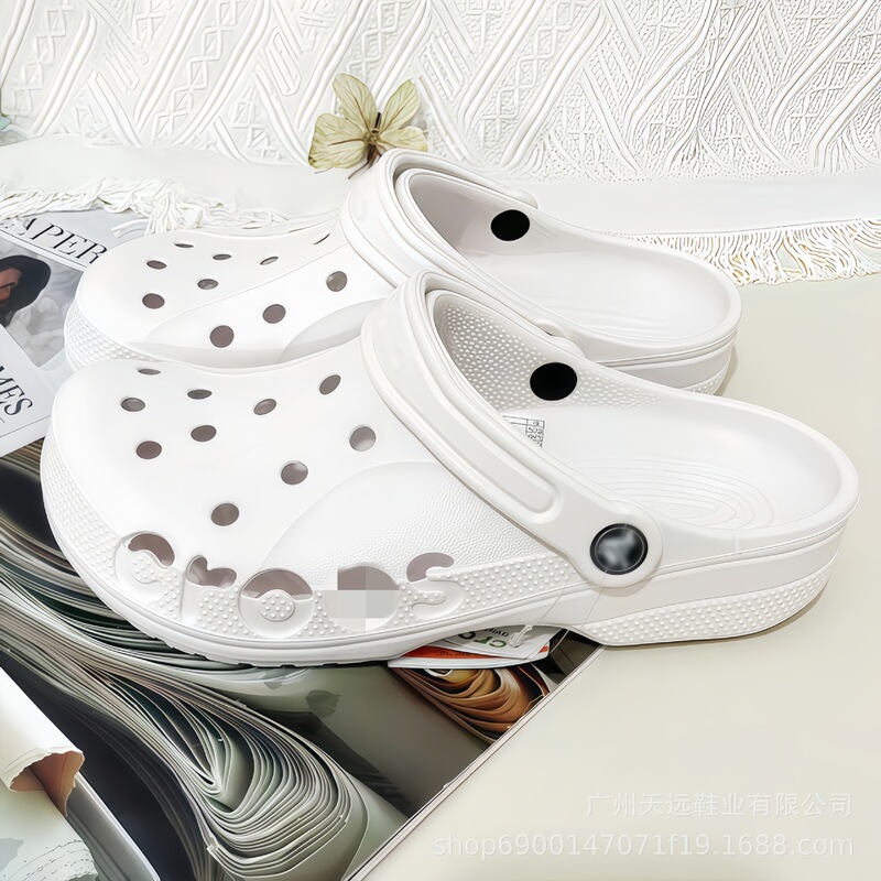 Cosplay Hollow-Out Style Couple's Clogs Outdoor Breathable Closed-Toe Eva Sandals Beach Shoes Factory Wholesale Cosplay Hollow-Out Style Couple's Clogs Outdoor Breathable Closed-Toe Eva Sandals Beach Shoes Factory Wholesale
