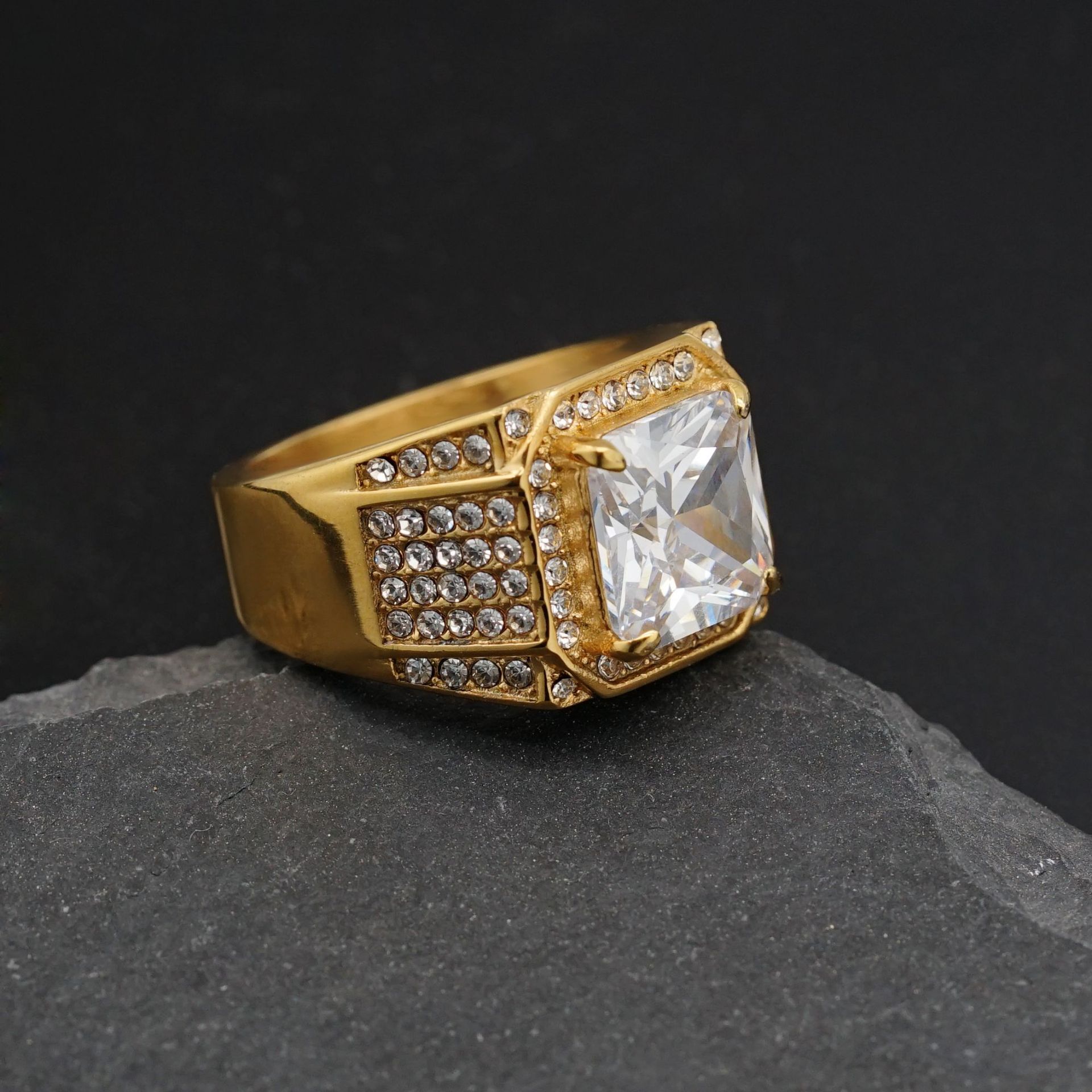 1 Piece Quantity Glam Square Stainless Steel Inlay Artificial Gemstones Men's Rings