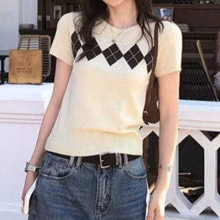 早春软糯针织菱格短袖毛衣女新款减龄圆领显瘦针织恤