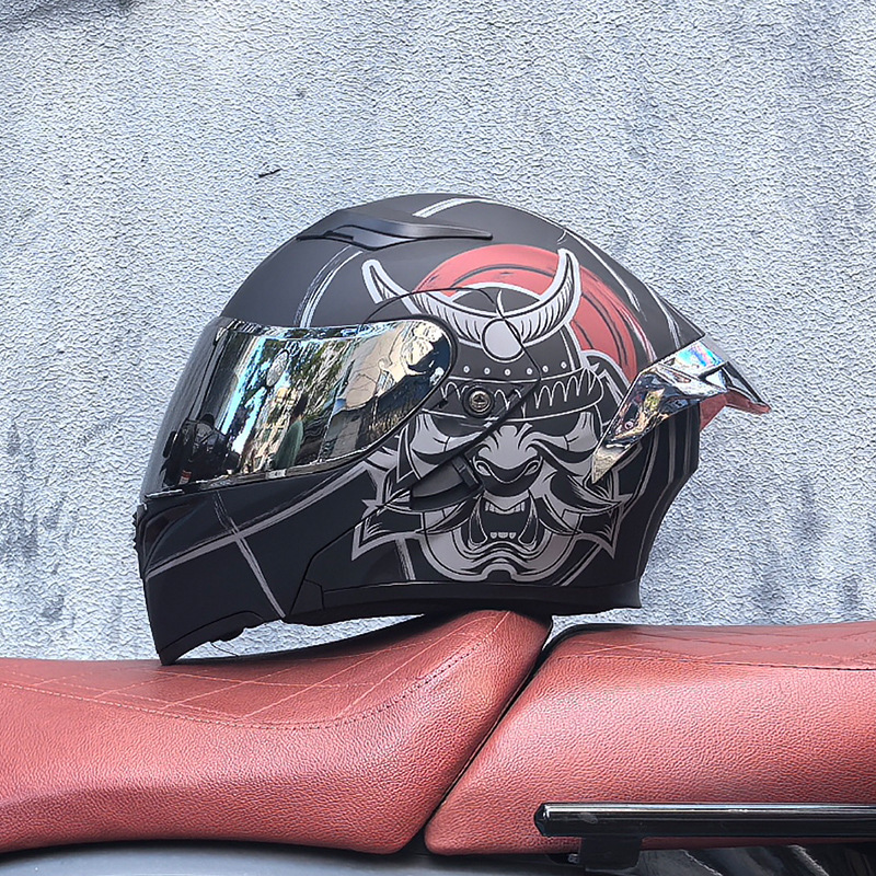 Casco de motocicleta Orz, casco, casco, doble lente, cola grande, motocicleta, casco de carrera, casco, hombres y mujeres, calor de invierno