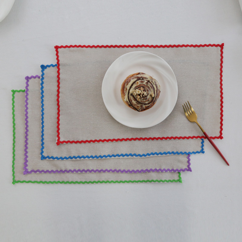 Almohadilla de tela de lino y algodón americano, mantel occidental, simple, rectangular, creativo, mantel de servilleta con borde ondulado, fábrica de suministro transfronterizo
