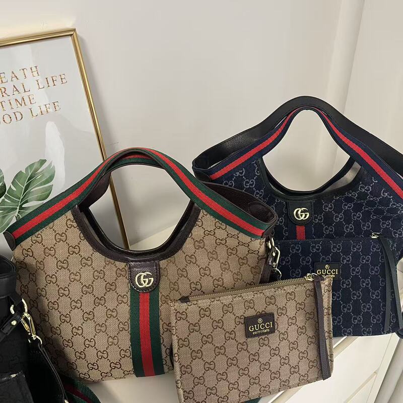 2025 New Vintage Tote Bag for Women, Large Capacity Shoulder and Crossbody Bag, Fashionable Color-Blocking Design, Versatile Trendy Bag for the Beach