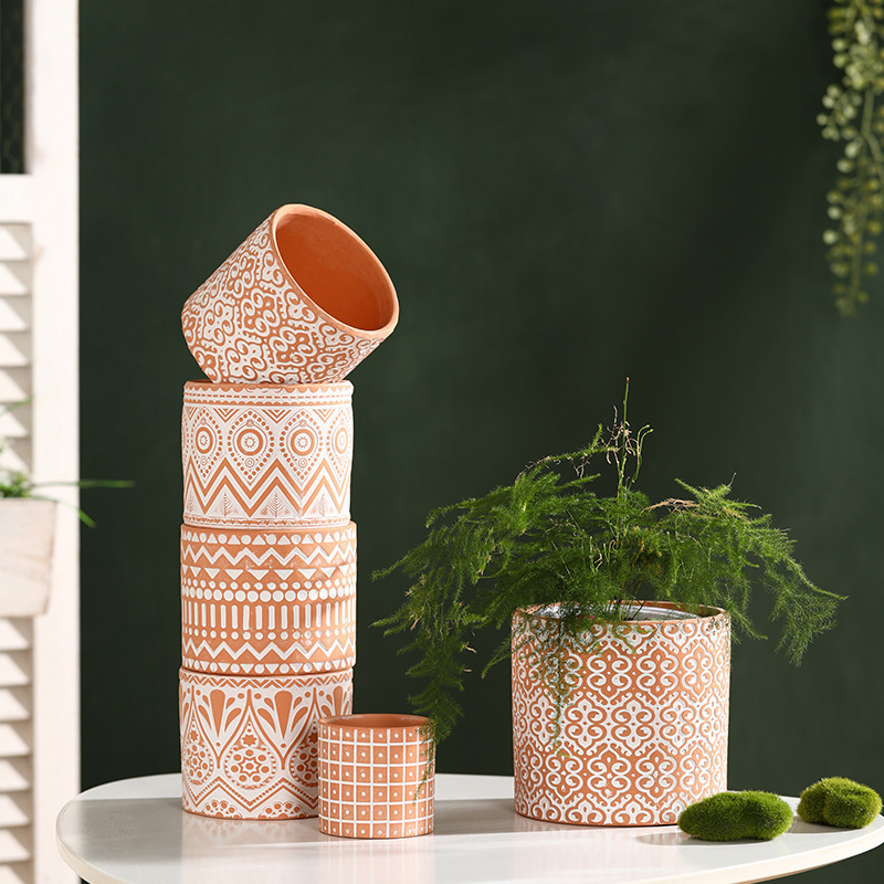 Scandinavian Style Ins Geometric Carving Pattern Red Clay Flower Pot Breathable Water-Absorbent Unglazed Stoneware Succulent Green Plants and Flowers Scandinavian Style Ins Geometric Carving Pattern Red Clay Flower Pot Breathable Water-Absorbent Unglazed Stoneware Succulent Green Plants and Flowers