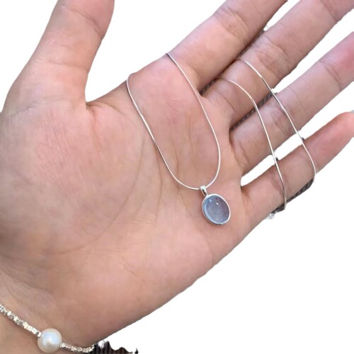 Moonlight Stone Sea Blue Sapphire Necklace for Women 2024 New Light Luxury Niche Clavicle Chain for Women Snake Bone Chain Sweater Chain Accessory